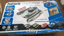 Hot Wheels R/C Stealth Rides Power Tread Vehicle Silver New T5276