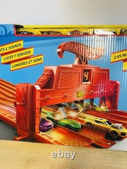 Hot Wheels Toy Car Playset Super 6 Lane Raceway With 6 164 Scale Vehicles