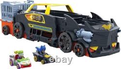 Hot Wheels Toy Car & Track, RacerVerse Batman's Escape Chase Vehicle