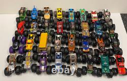 Huge Lot of 32 Hot Wheels Monster Jam Monster Truck Vehicle Grave Digger Lot 4