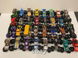 Huge Lot of 32 Hot Wheels Monster Jam Monster Truck Vehicle Grave Digger Lot 4