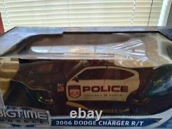 JADA Dodge Charger R/T 2008 Police Car 118 Die Cast