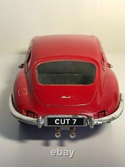 Jaguar E type Coupe 118 Scale Red Diecast Model Sports Racing Car Vehicle