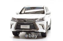Kyosho 118 Lexus LX570 in Sonic Quartz
