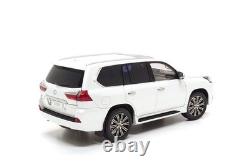 Kyosho 118 Lexus LX570 in Sonic Quartz