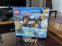 LEGO CITY Deep Sea Submarine 60092 Super Big Christmas Set New Sealed Retired