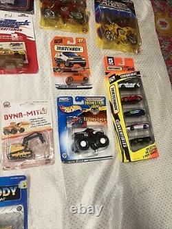 Lot Of (21) Mixed Diecast Cars (New)