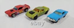 Lot of 45 vintage toy vehicles and Matchbox car case