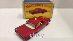 MATCHBOX LESNEY #59b FORD FAIRLANE FIRE CHIEF CAR Mint in Box