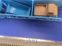 Matchbox Diecast Truck Collection Deluxe Collector's Case Matchbox Series Withcars