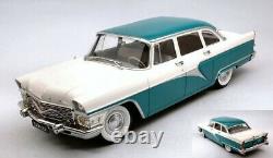 Model Car Scale 1/18 Gaz 13 Seagull diecast vehicles road collection