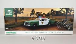 NEW 1975 Plymouth Fury Chickasaw County Sheriff Greenlight 19076 1/18 Diecast