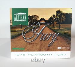 NEW 1975 Plymouth Fury Chickasaw County Sheriff Greenlight 19076 1/18 Diecast