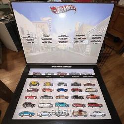 NEW MINT Hot Wheels Boulevard 30 Car set NEW NEVER OPENED FACTORY SEALED