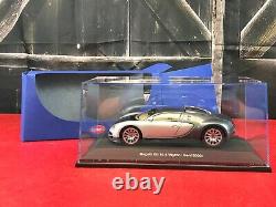 NIB AUTOART Diecast Bugatti EB 16.4 SILVER VEYRON SHOWCAR 2003 Slot Car 124