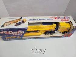 New 1986 Hot Wheels Semi Truck Trailer Transporter Car Hauler Carrying Case