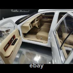 Original 118 Cadillac Fleetwood White Vehicle Diecast Car Model Collection Gift