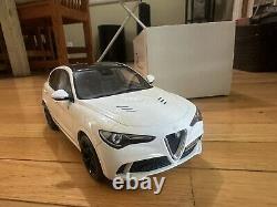 OttO Mobile 118 Alfa Romeo Stelvio Quadrifoglio in White