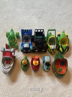 PJ Masks Deluxe Gekko-Mobile Vehicle Toy Car Romeo Cat Boy Owl Girl LOT OF 10