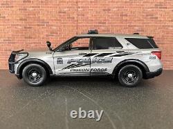 Pigeon Forge Police Tennessee 1/24 Scale Diecast Custom Motormax Police Car