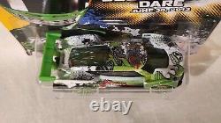 RARE Hot Wheels Double Dare Loop Commerative Cars Green & Yellow Vehicles! New