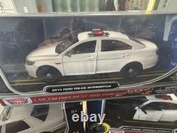 RARE Motormax 124 Ford And Dodge Police Car Lot 5 Vehicles