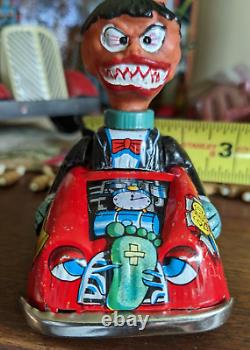 Scarce Vintage Marx NUTTY MAD MADS Monster TIN FRICTION CAR 1960s