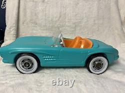 Skipper Rides In Allan's MERCEDES BENZ CONVERTABLE CAR 1964 Vintage Barbie