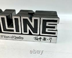 The Skyline Nissan Symbol of 25 Years of Quality Emblem figure Rare Japan Post