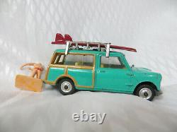 Toy CORGI Austin Mini Countryman Car vehicle No 904525 Surfboard Original