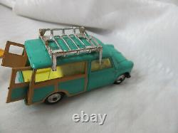 Toy CORGI Austin Mini Countryman Car vehicle No 904525 Surfboard Original