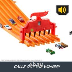 Toy Car Playset with Lights, Sounds & 6 164 Scale Vehicles, Super 6-Lane Rac