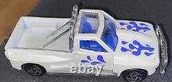 Unbranded 4 Diecast Pick-Up Truck White & Chrome #E101-3 Vehicle Toy Car