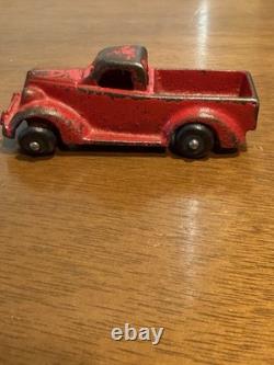 VINTAGE LARGE ARCADE CAST IRON CAR CARRIER / HAULER with 4 ARCADE VEHICLES