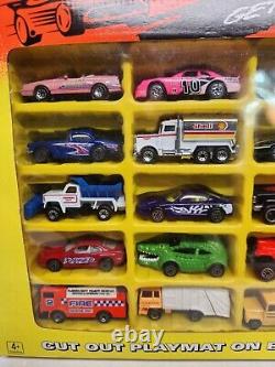 Vintage 1993 Matchbox 30 Vehicle Special Collection Pack Cut-Out Track On Back