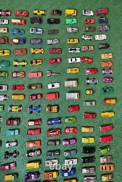 Vintage Diecast Lot of 140+ Matchbox Hot Wheels Corgi Misc Cars Trucks vehicles