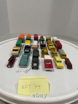 Vintage Matchbox vehicles with carrying case (48)-Lot 44- Series 1-75 -Restored