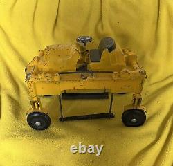 Vintage Swan Hill Cari-Car Lumber Lift Toy Vehicle Made In USA