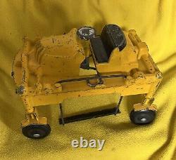 Vintage Swan Hill Cari-Car Lumber Lift Toy Vehicle Made In USA