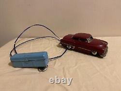 Vintage Tin Battery Operated Toy Car Japan 1950's av-09