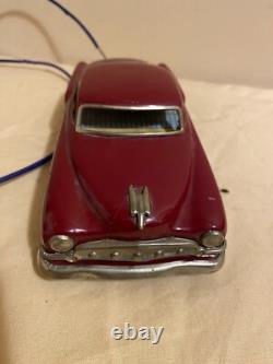 Vintage Tin Battery Operated Toy Car Japan 1950's av-09