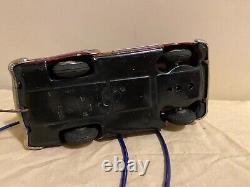 Vintage Tin Battery Operated Toy Car Japan 1950's av-09