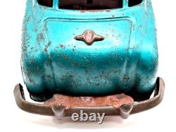 Vintage Tin Toy Car 1940s Style Buick Sedan Friction Retro Car with Tin Tray