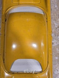Vintage USSR Soviet Friction Tin Toy Lincoln Futura Toy Car Yellow 11