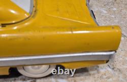 Vintage USSR Soviet Friction Tin Toy Lincoln Futura Toy Car Yellow 11
