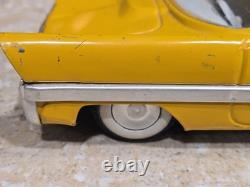 Vintage USSR Soviet Friction Tin Toy Lincoln Futura Toy Car Yellow 11