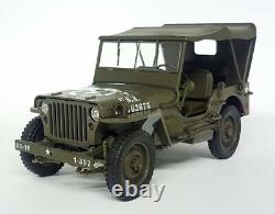 Welly 1/18 1941 Jeep Willy's Military Vehicle Top Up Diecast model car