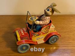 YONEZAWA JAPAN Happy Bunny Tin Toy Car Circa 1957 YONE AA-93