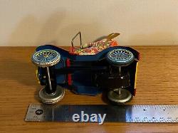 YONEZAWA JAPAN Happy Bunny Tin Toy Car Circa 1957 YONE AA-93