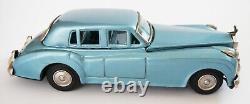 Yonezawa toys Rolls-Royce Silver Cloud saloon blue tin car with box